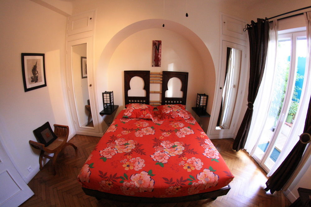 6 Bedrooms Seaview House, Old Town นีซ ภายนอก รูปภาพ