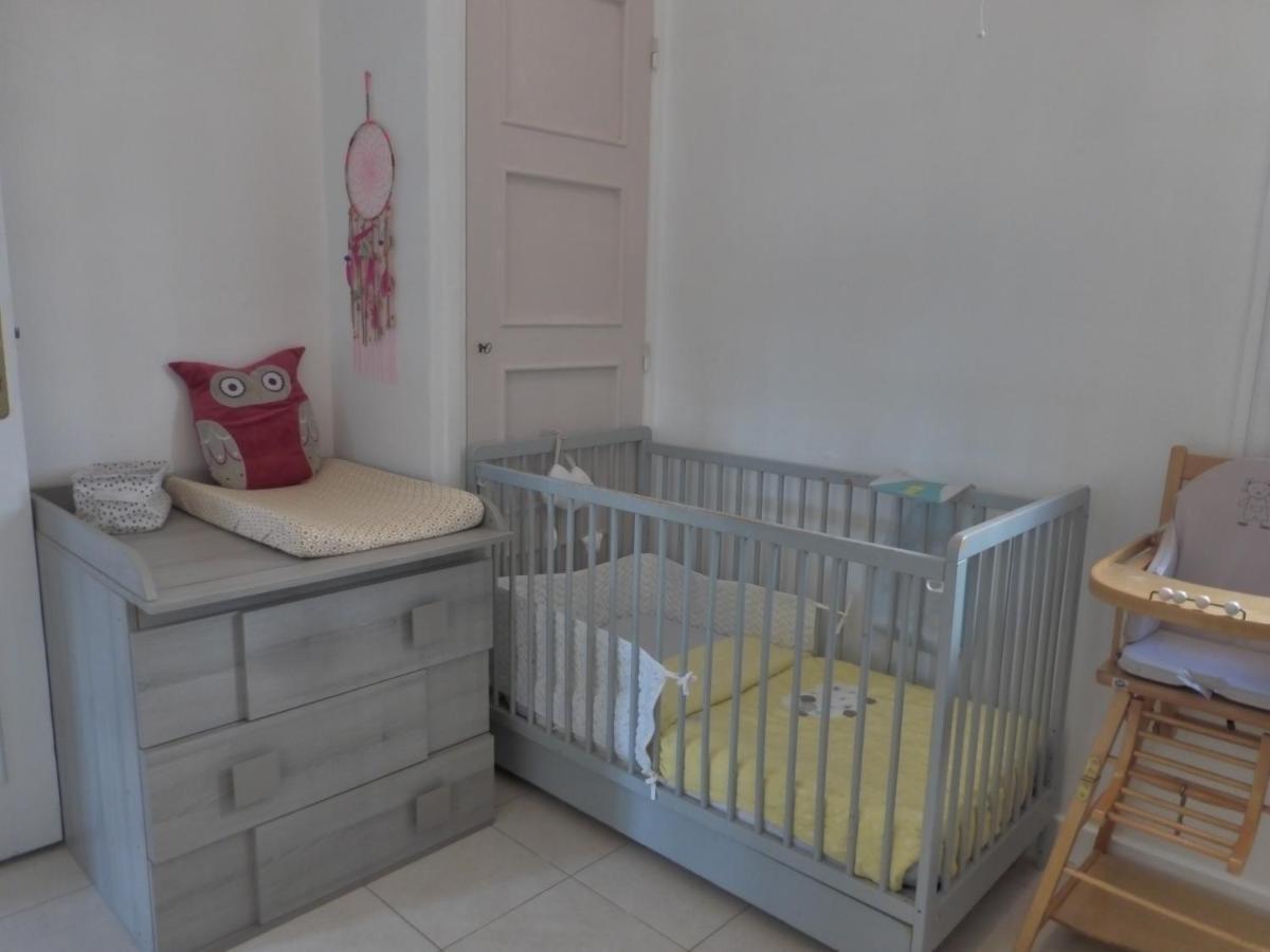 6 Bedrooms Seaview House, Old Town นีซ ภายนอก รูปภาพ